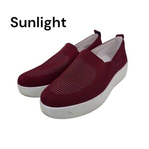 TRAQ By Alegria Qaravan Womens Slip-On Knit Sneakers Burgundy Size 41